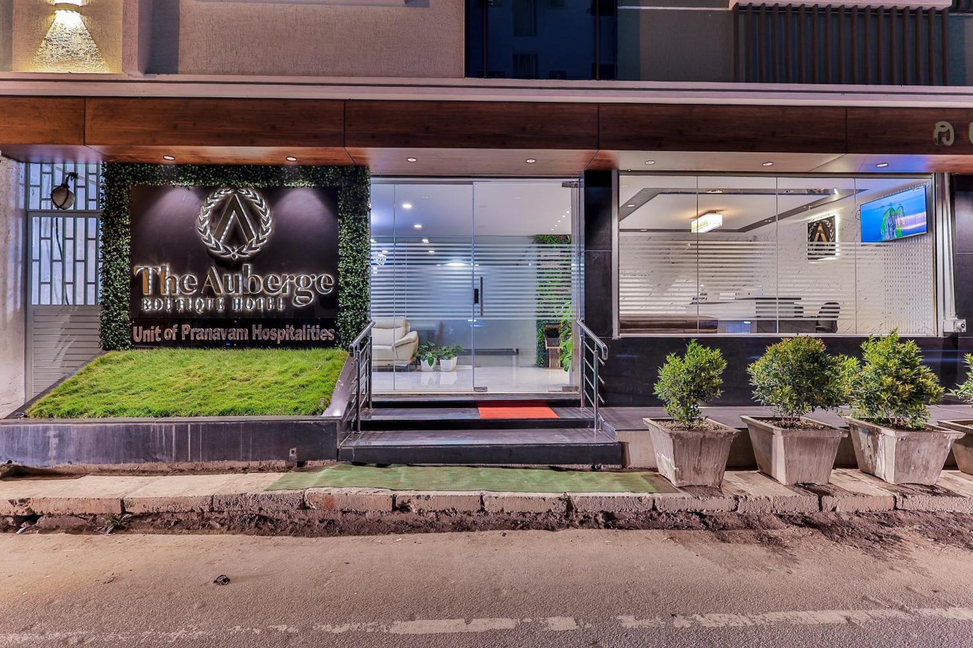 The Auberge Boutique Hotel - Manyata Tech Park Bengaluru Kültér fotó