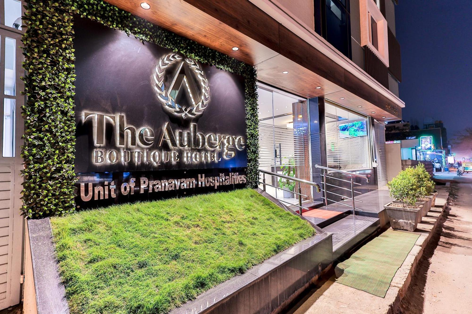 The Auberge Boutique Hotel - Manyata Tech Park Bengaluru Kültér fotó